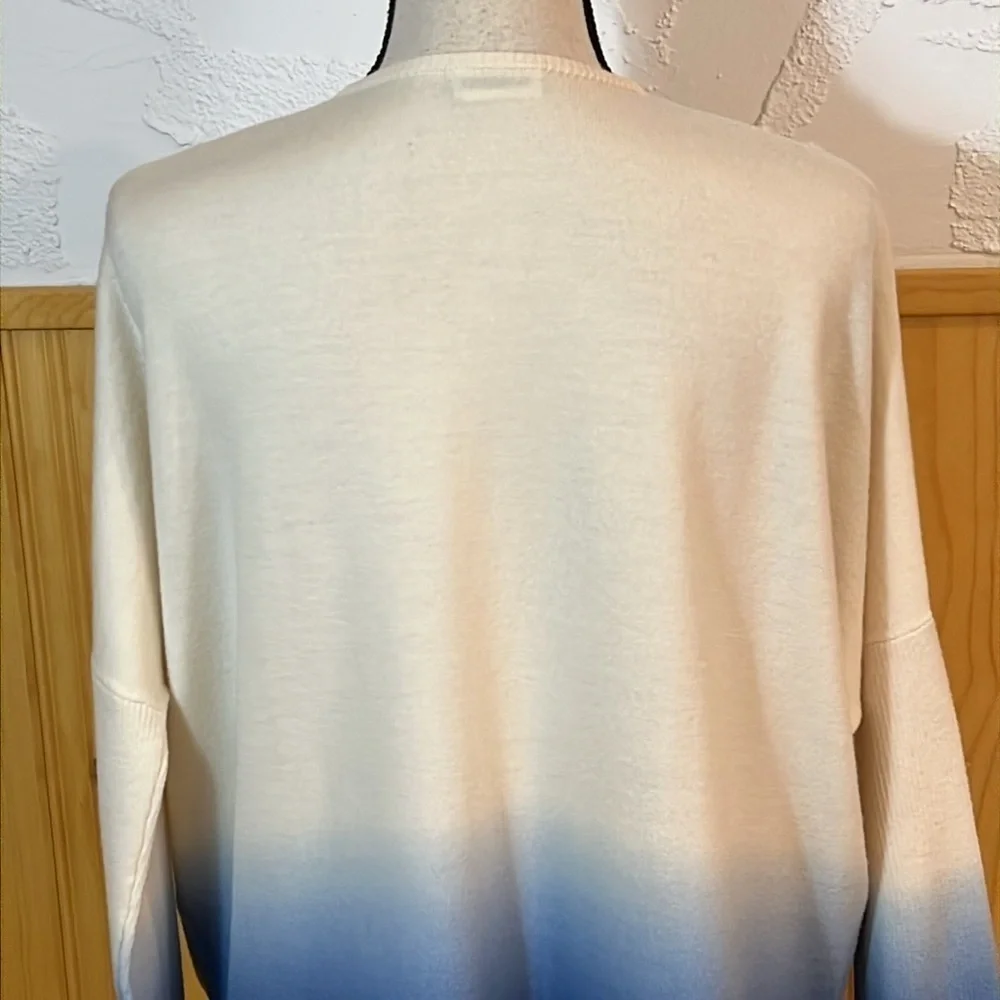 Akris Punto Dip Dye Cream & Blue V-Neck Sweater Sz-4